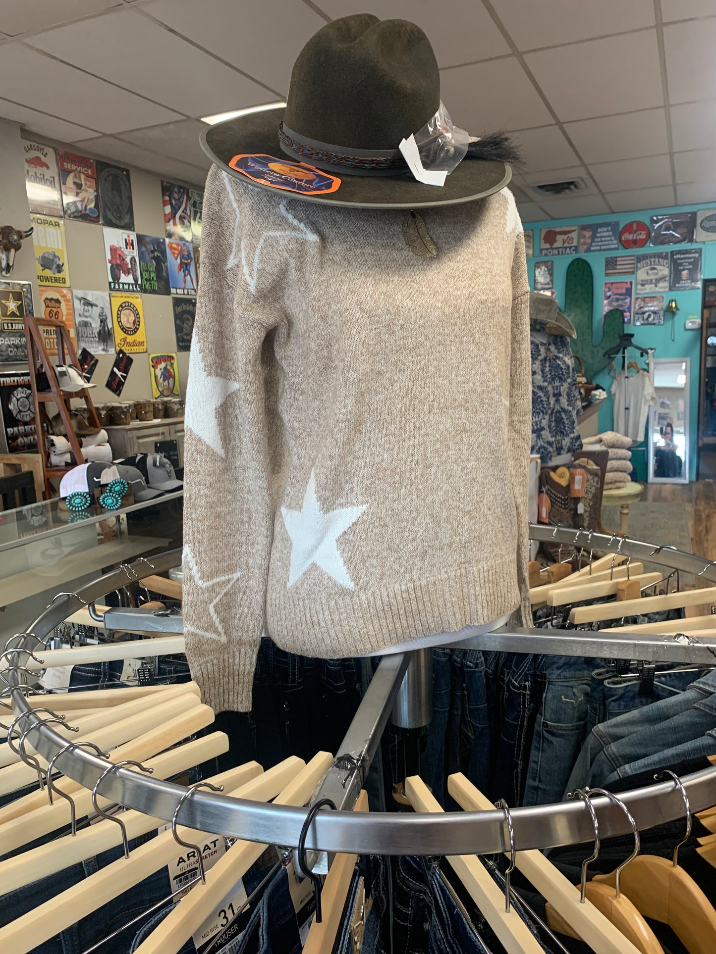 Star Pattern Sweater Crew Neck
