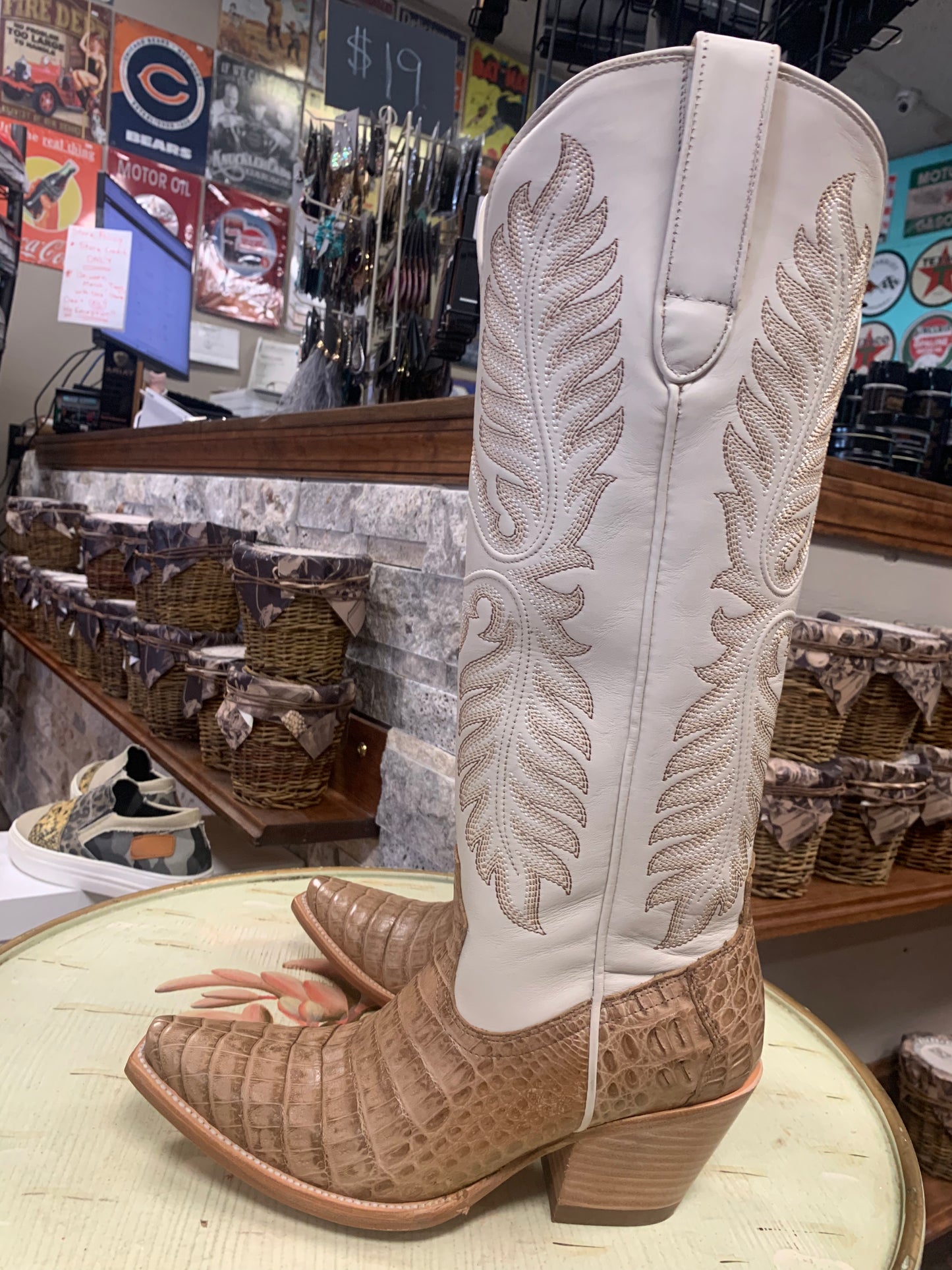 Ariat Sterling Emery StretchFit Western Boot
