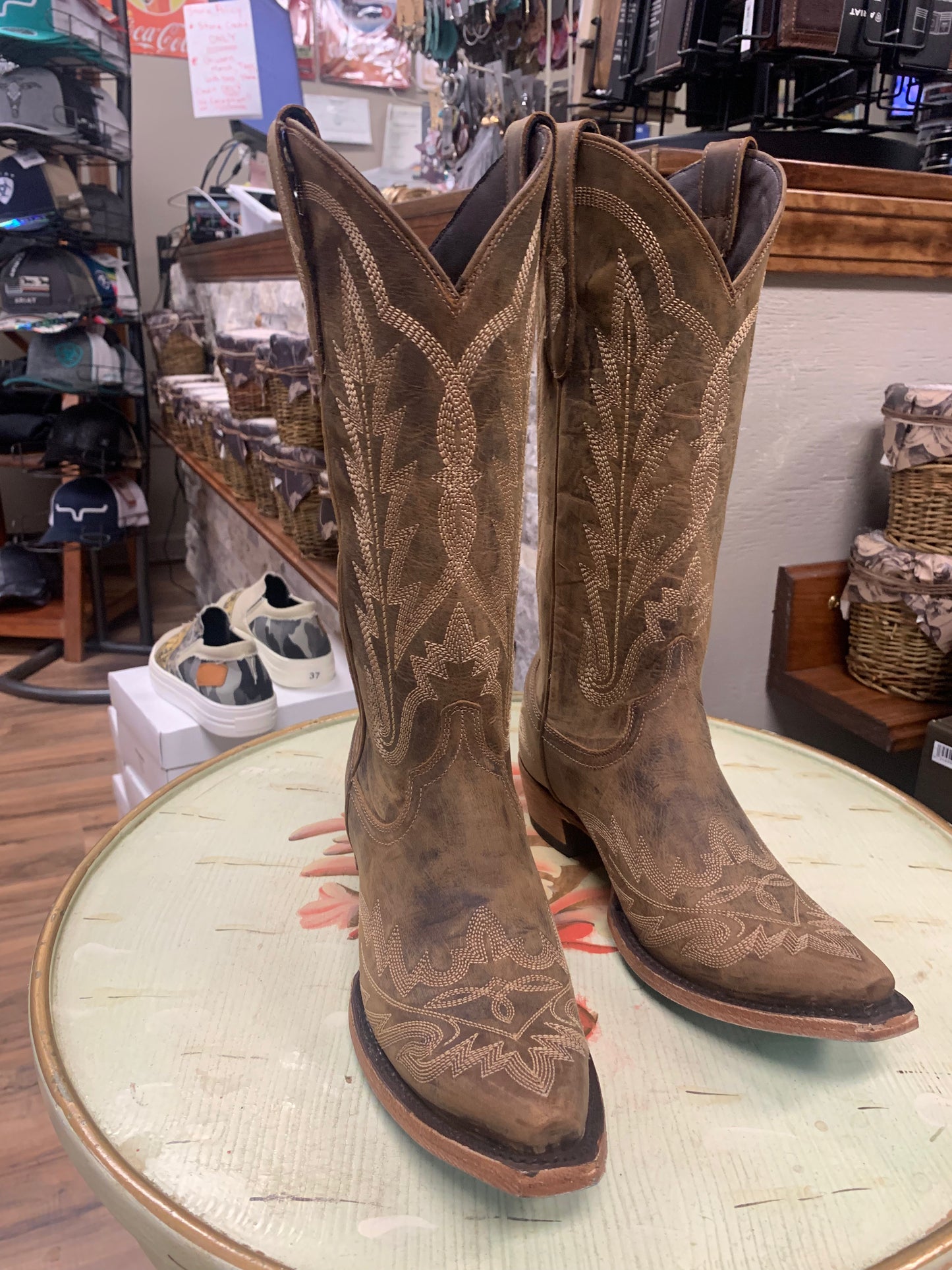 Lane Lexington - Burnt Caramel
LB0488G-055
