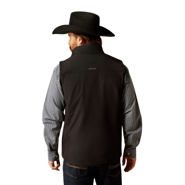 Embrace the wild frontier spirit with the boldly styled and exquisitely crafted Ariat Men's Pioneer Stretchshell Black Vest.