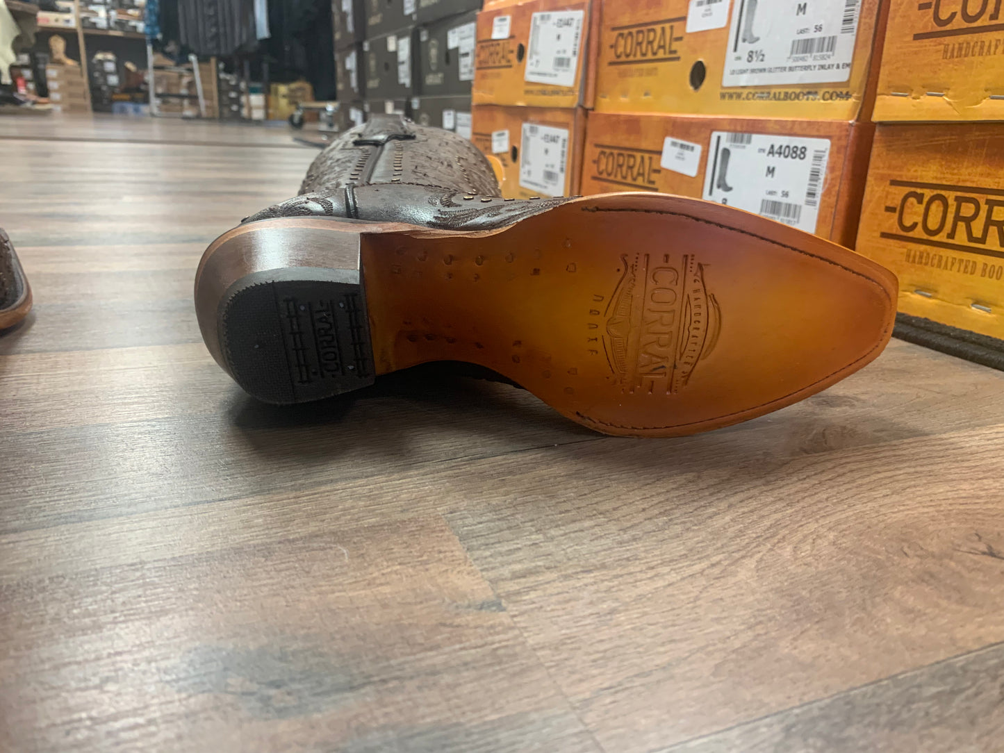 Corral Boots Women's Corral Leather Boots Handcrafted Maple C3972