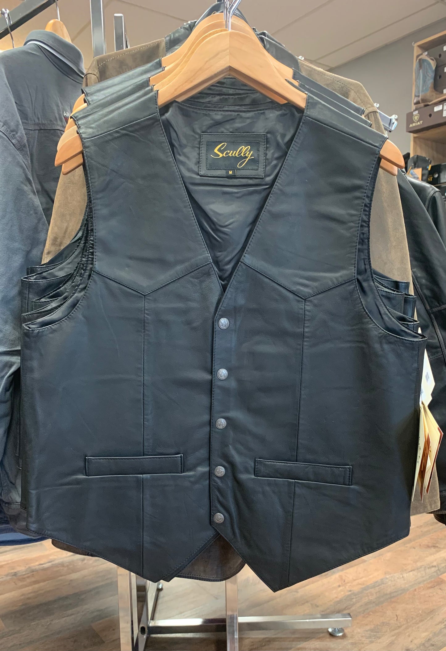 Scully Leather Men’s Snap-Front Vest