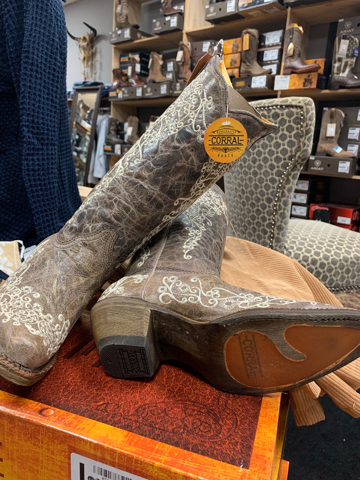 Corral Brown Crater Bone A1094 - Boot N Shoot