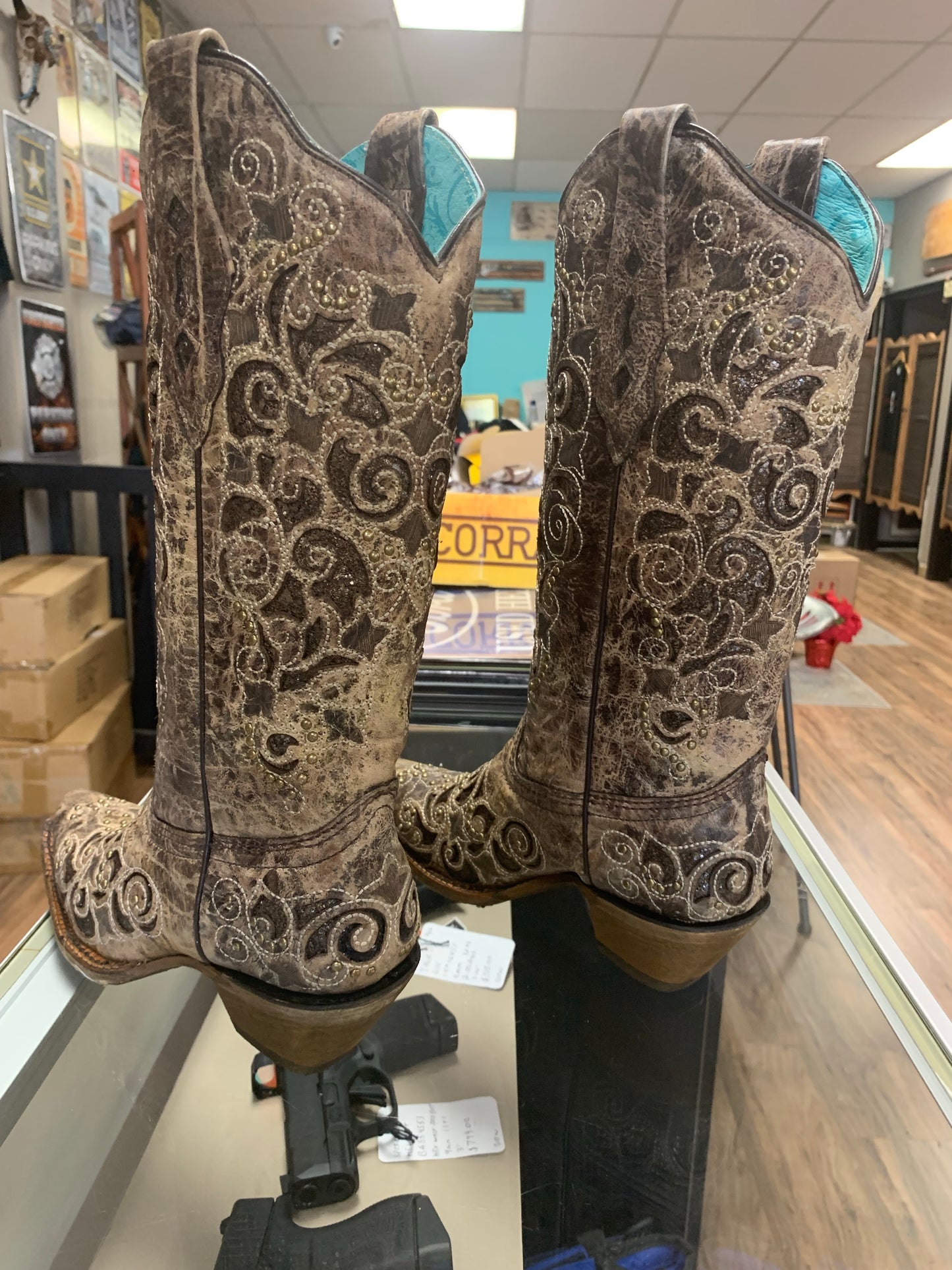 Corral Brown Glitter Inlay Studs A3228 - Boot N Shoot