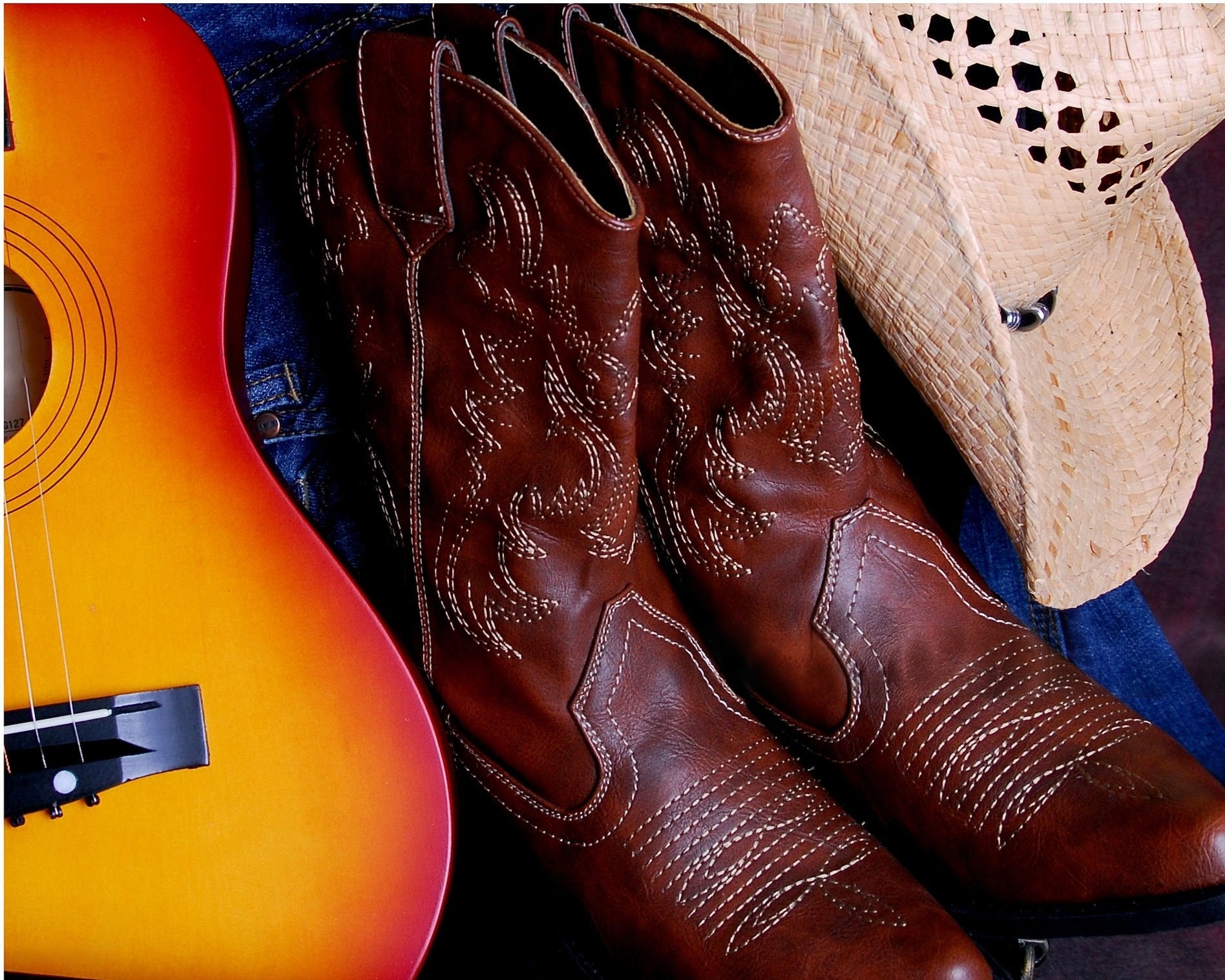 How Small Western Accessories Can Change an Outfit