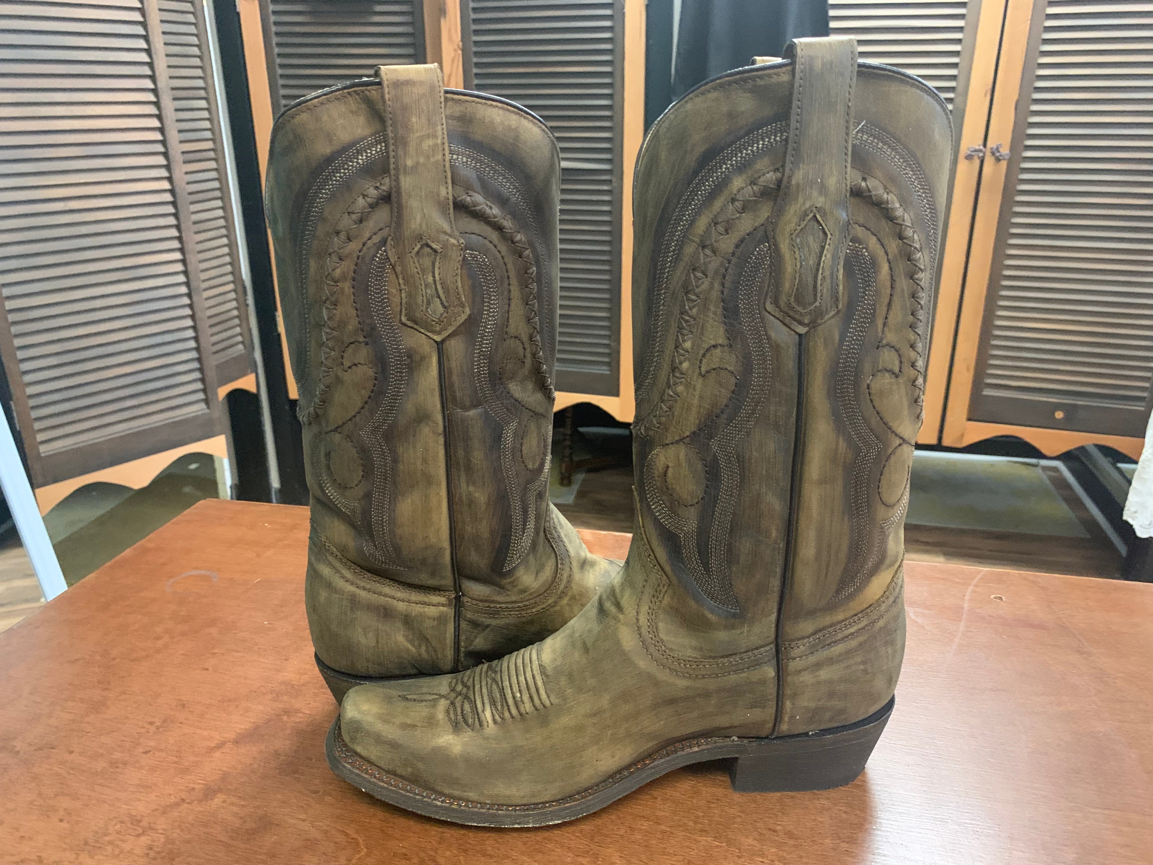 Men’s Corral Cowhide Square Toe Men’s Corral Cowhide Square Toe A3479