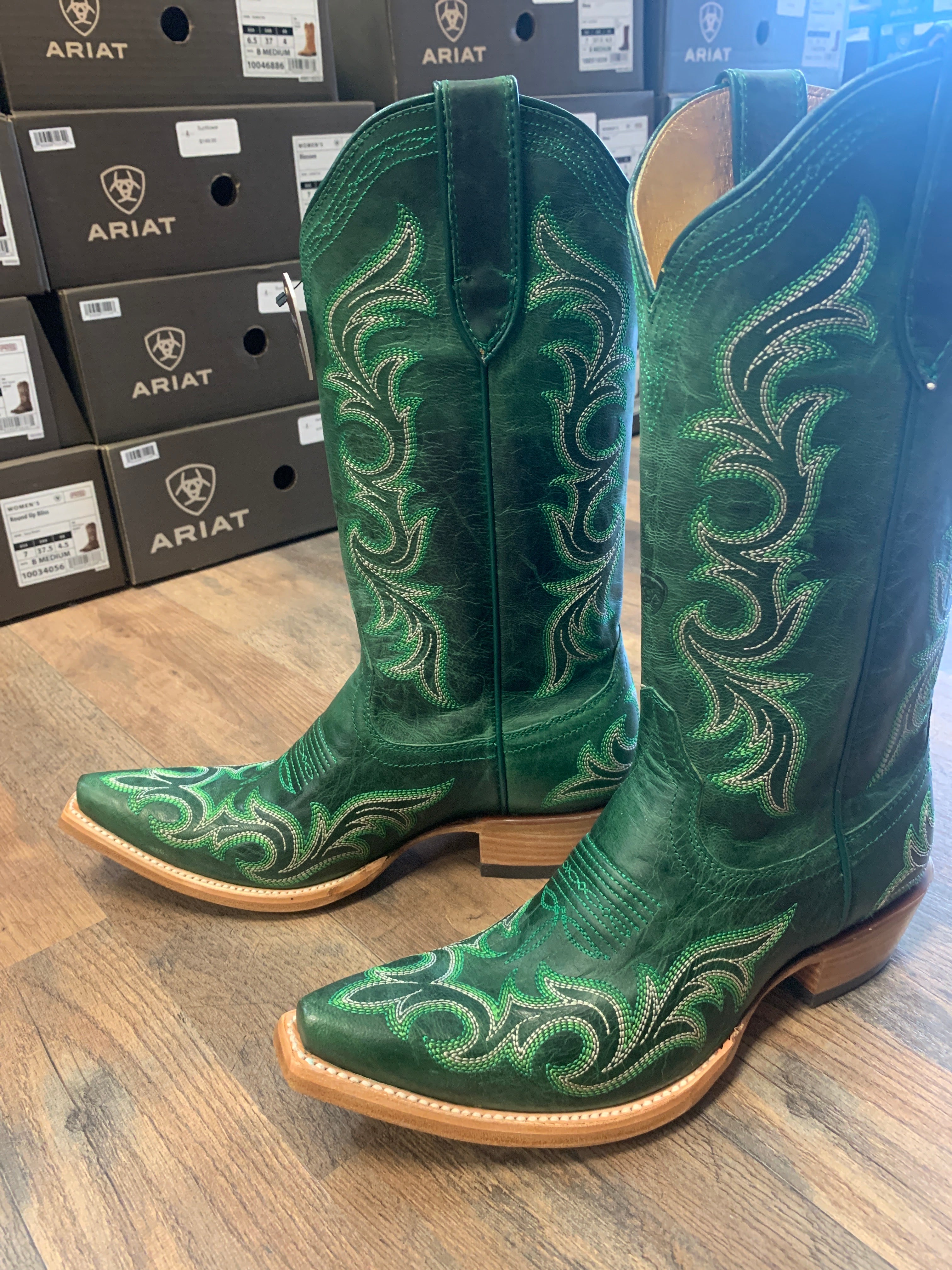 ARIAT WOMEN S HAZEN GREEN WESTERN BOOTS SNIP TOE