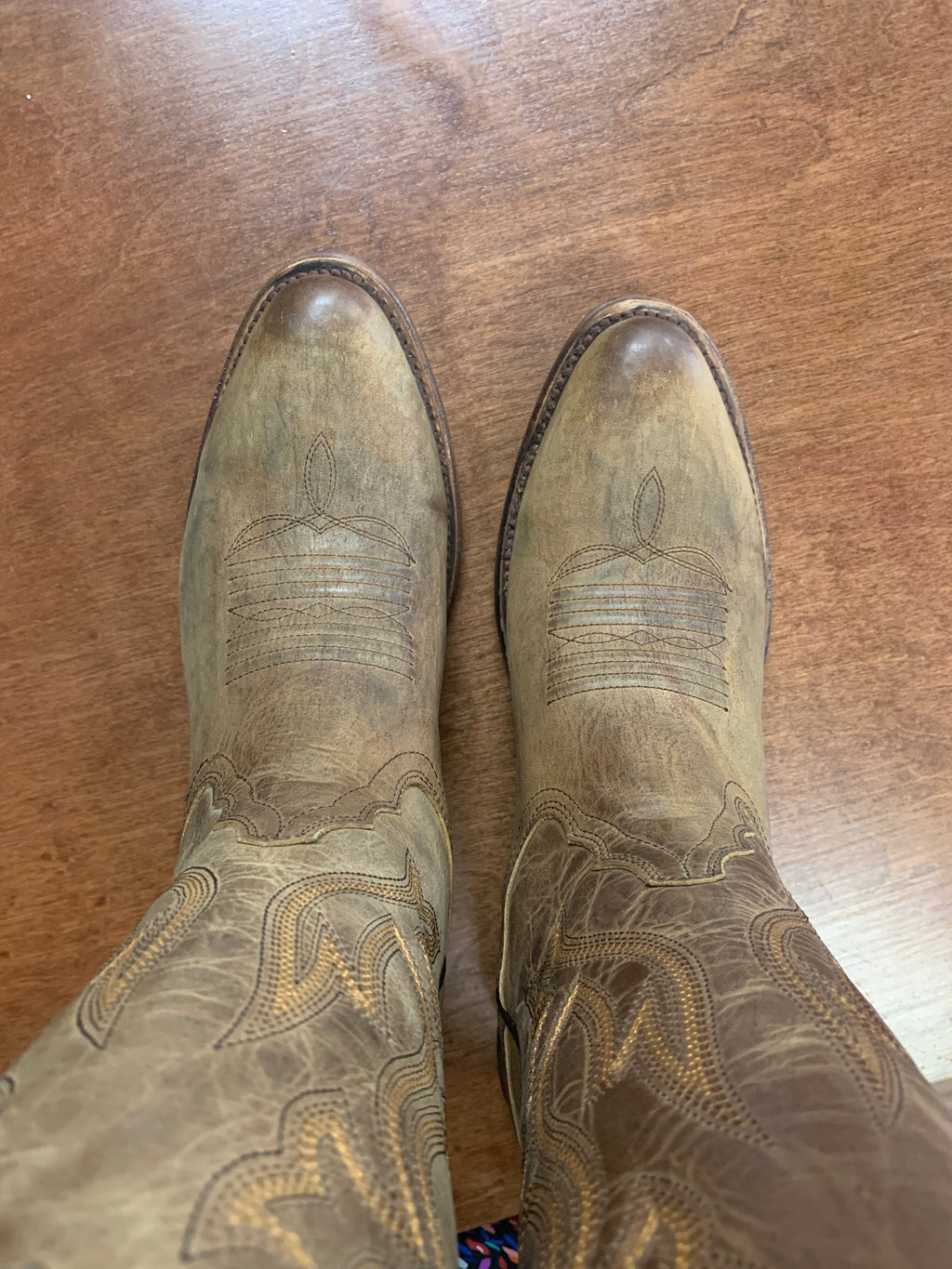 Circle G by Corral Men's Tan Embroidery Round Toe Brown Western Boots L5888