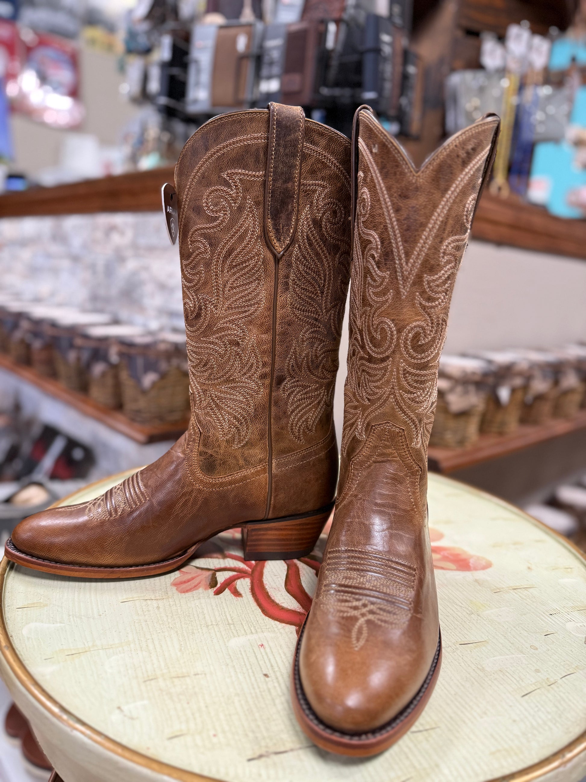 Are Ariat boots made in China? What the brand makes and where