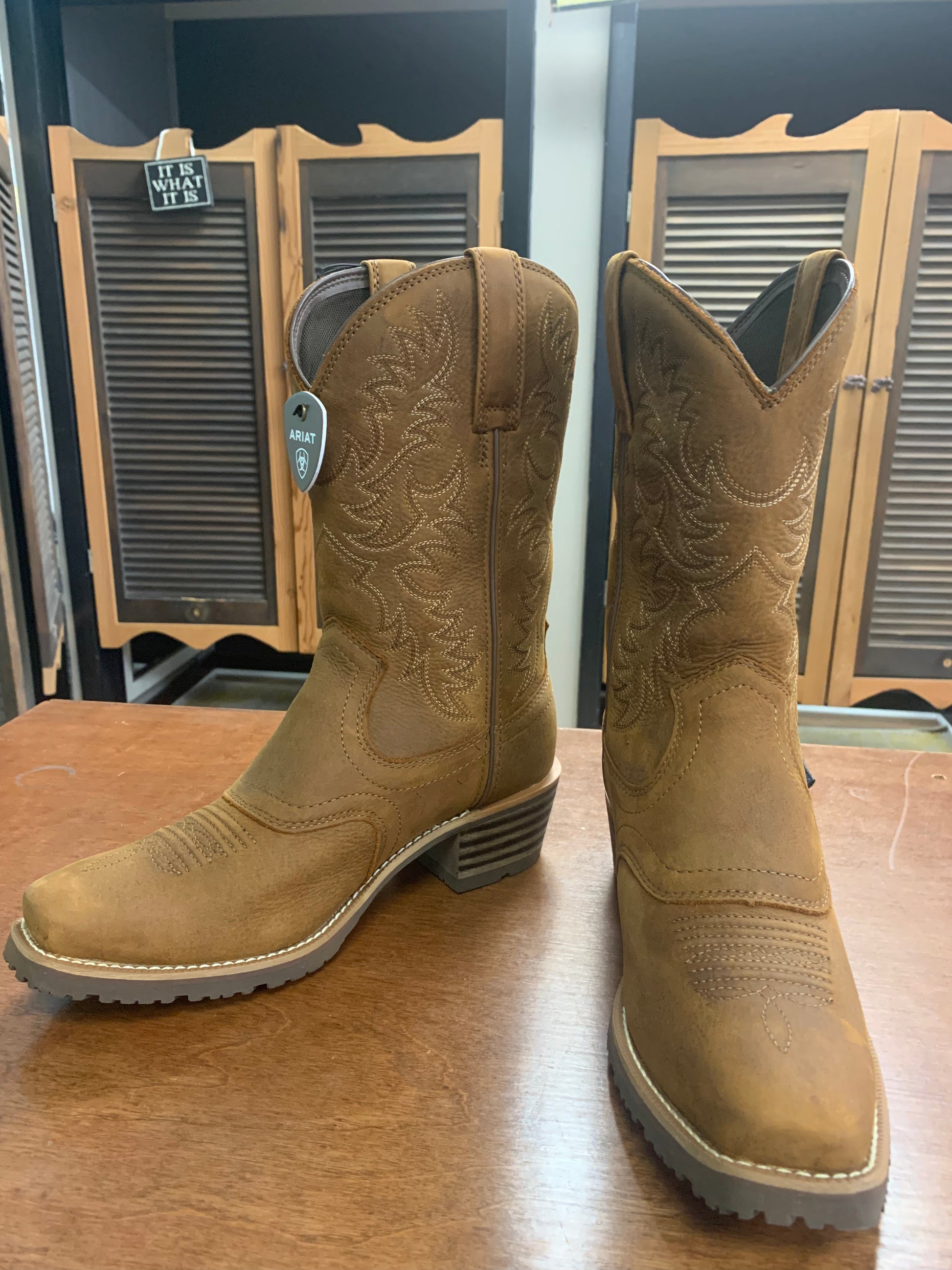 Ariat Men s Hybrid Roughstock Waterproof Western Boots Square Toe