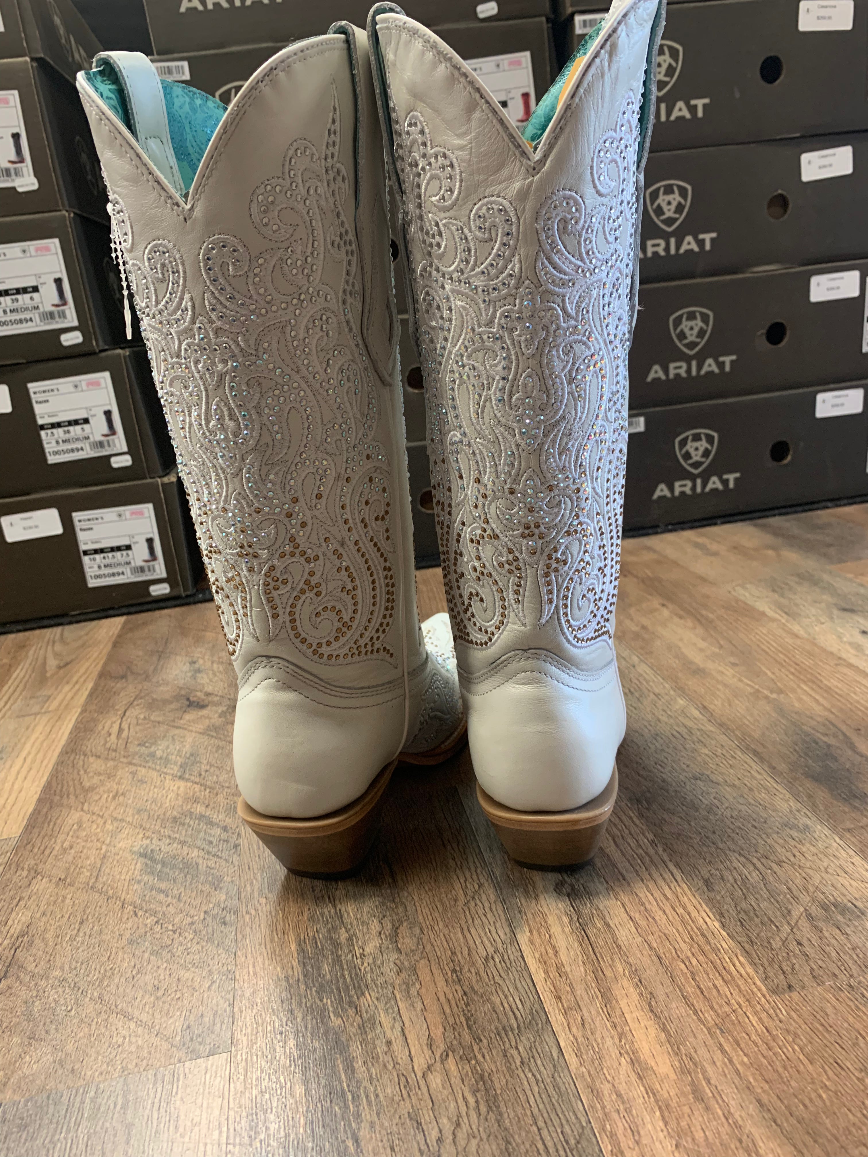 Corral Women's Crystal Embroidered Western Boots - Snip Toe