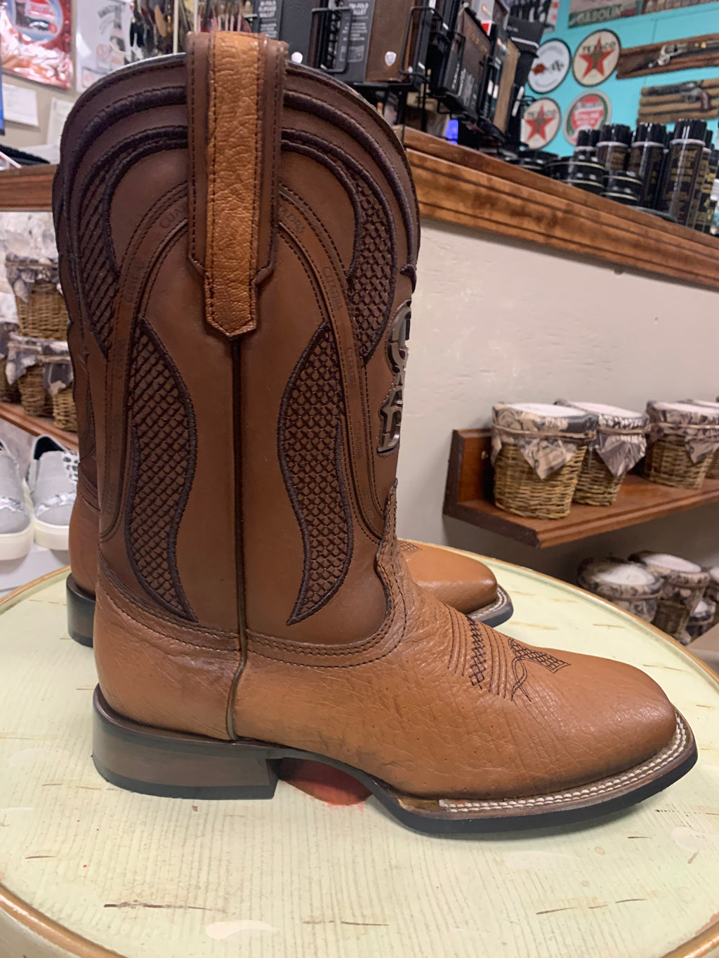 Cuadra Honey Ostrich Bovine Leather Laser Woven Square Toe