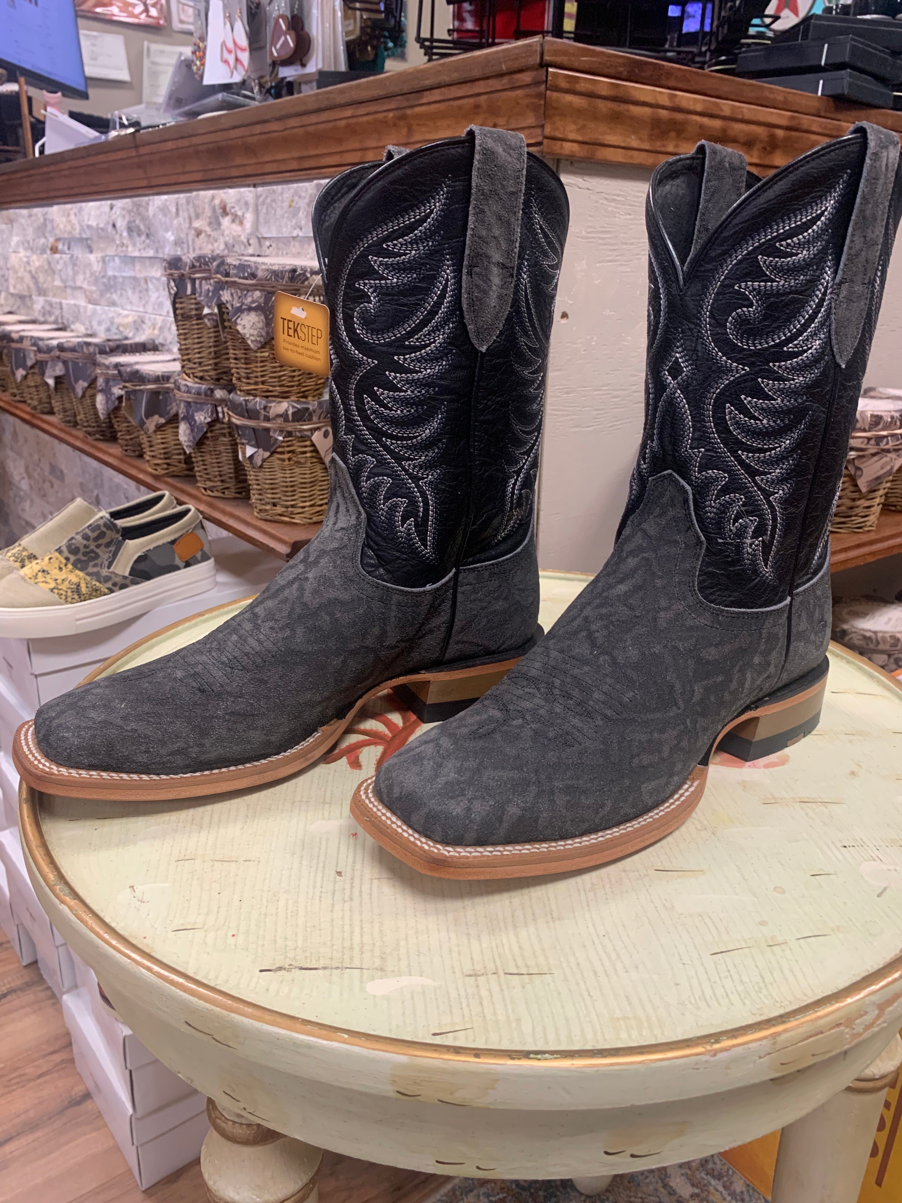 ARIAT BLACK ELEPHANT ROUGHOUT MEN'S SQUARE