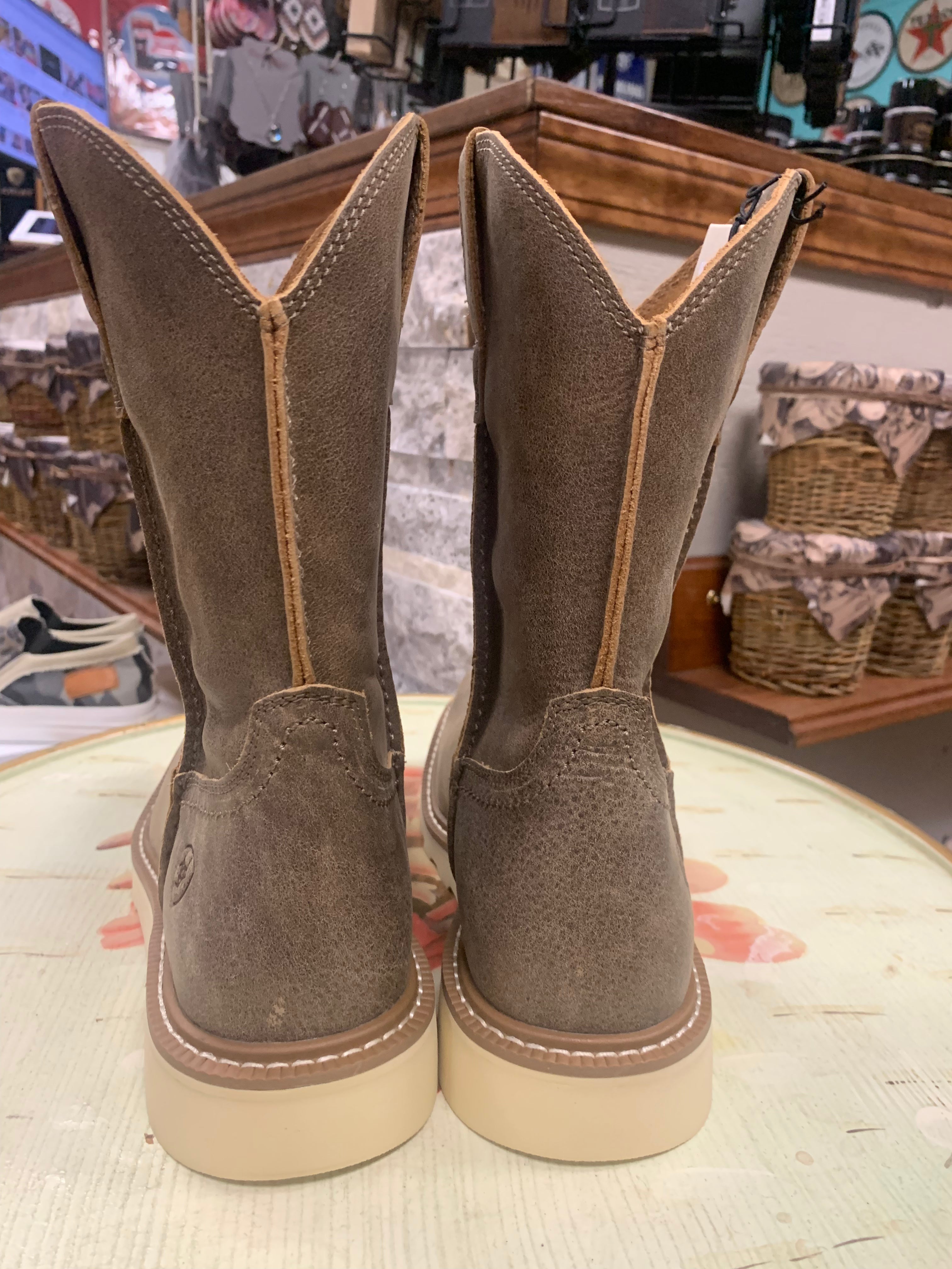 Ariat Men's Rambler Recon Bomber Western Boots - Square Toe 10021696