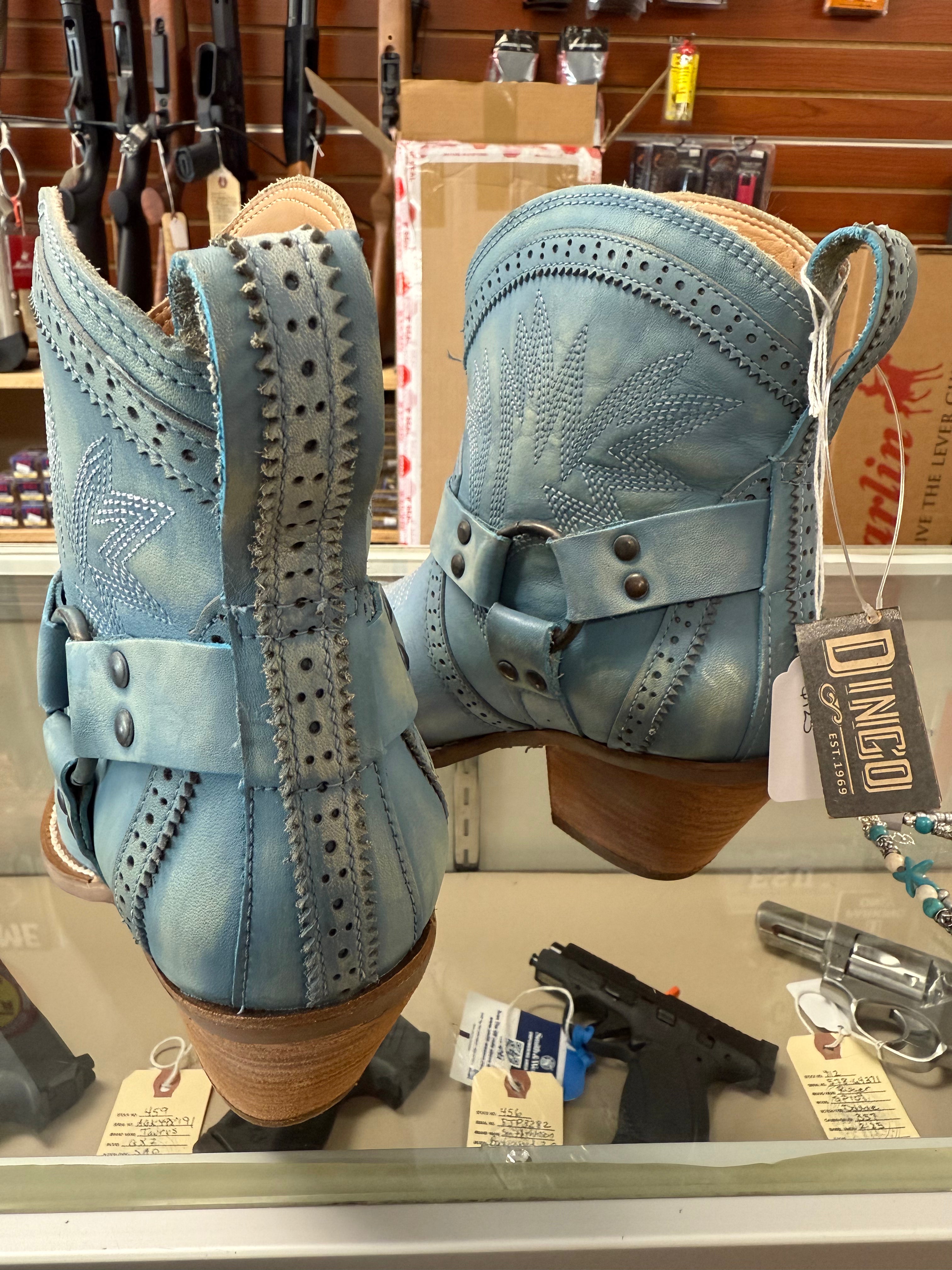 DINGO WOMEN'S GUMMY BEAR HARNESS WESTERN FASHION BOOTIES - SNIP TOE