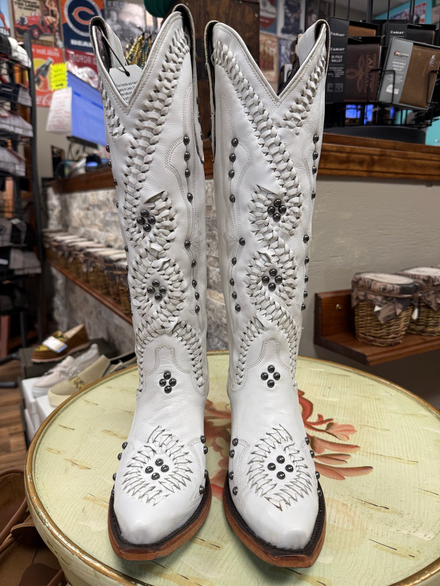 LANE WOMEN'S COSSETTE WESTERN BOOTS - SNIP TOE LB0469H