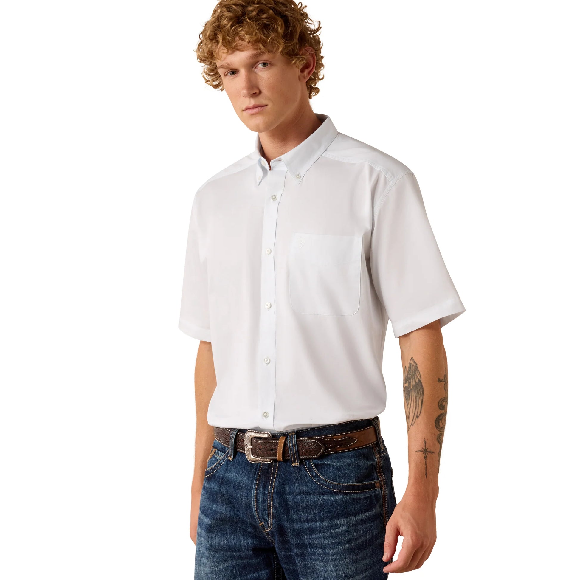 Man wearing a white short-sleeve shirt and blue jeans on a white background
