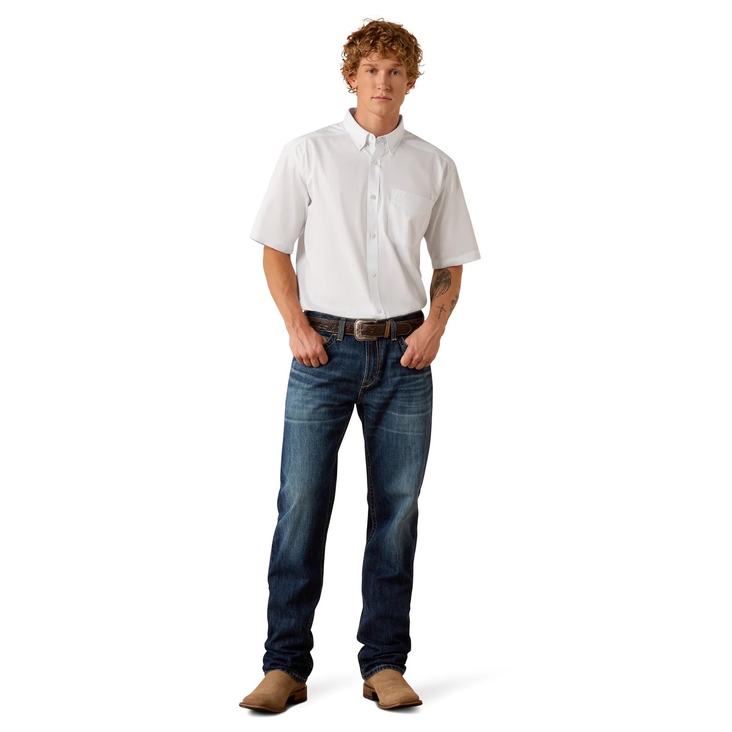 Man wearing a white shirt and blue jeans on a white background