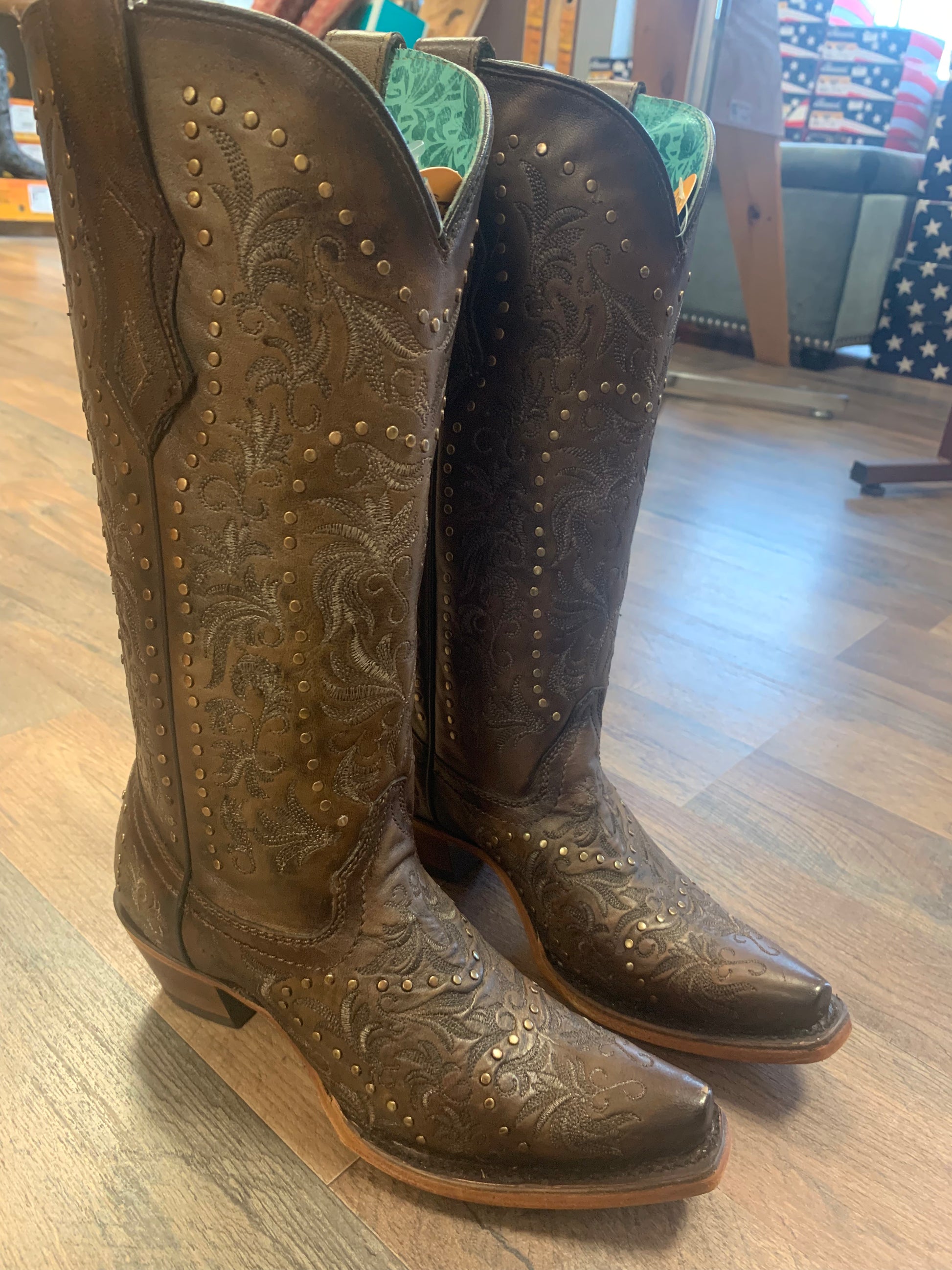 Corral boots women online