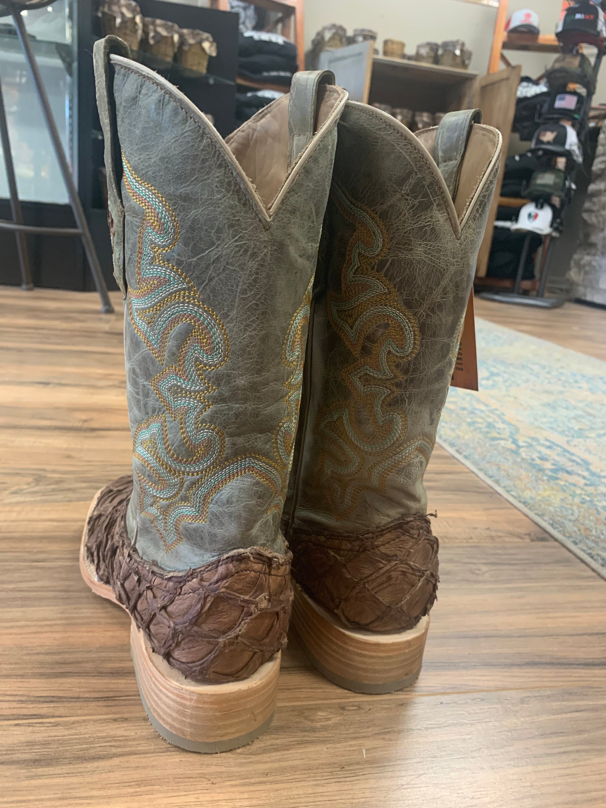 CORRAL  Corral Men's Brown Turquoise Fish Embroidery Square Toe Western Boots A4048