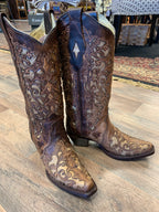 CORRAL WOMEN'S BROWN FLORAL CUTOUT CRACKLE UNDERLAY COWGIRL BOOTS - SNIP TO