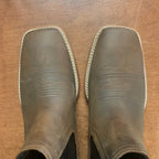 ARIAT MEN'S BOOKER ULTRA BANTAMWEIGHT CHUKKA BOOTS - SQUARE TOE