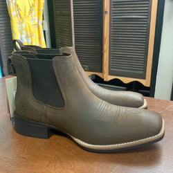 Booker Ultra Western