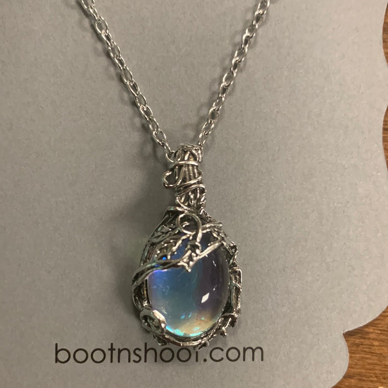 Silver Twisted Moonlight Stone Necklace