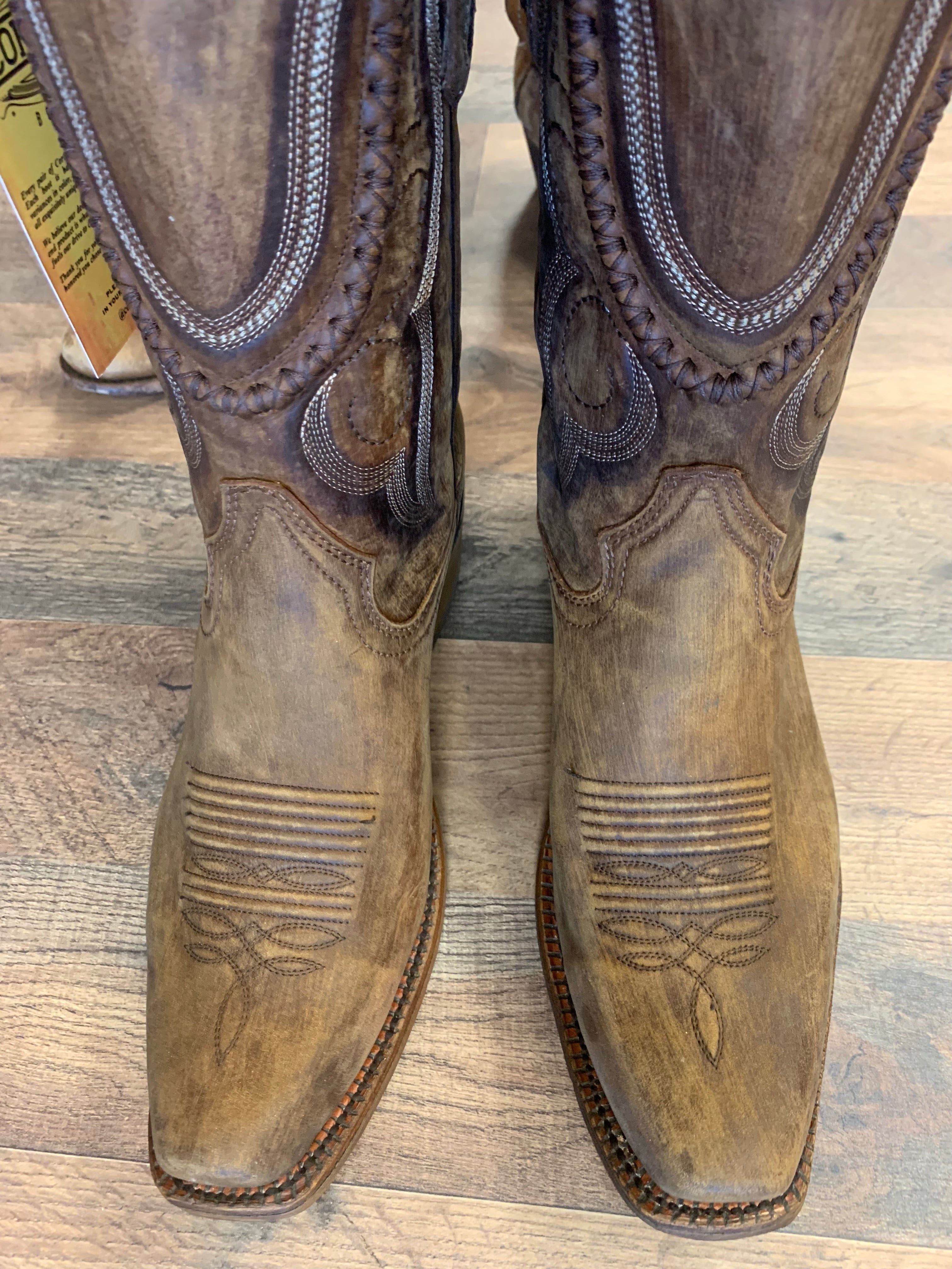 Men’s Corral Cowhide Square Toe A3479